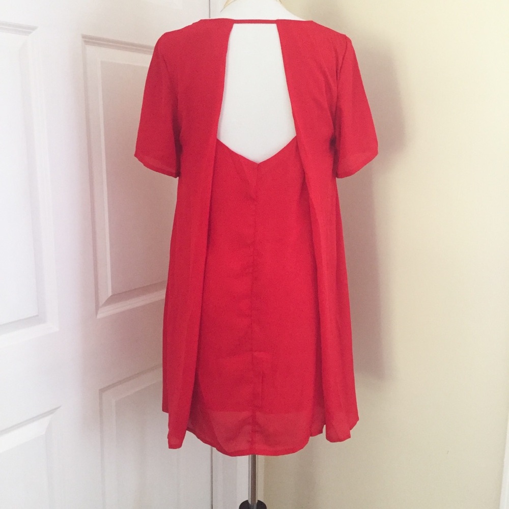 Short Sleeve Red Dress - Picture 3 of 4
